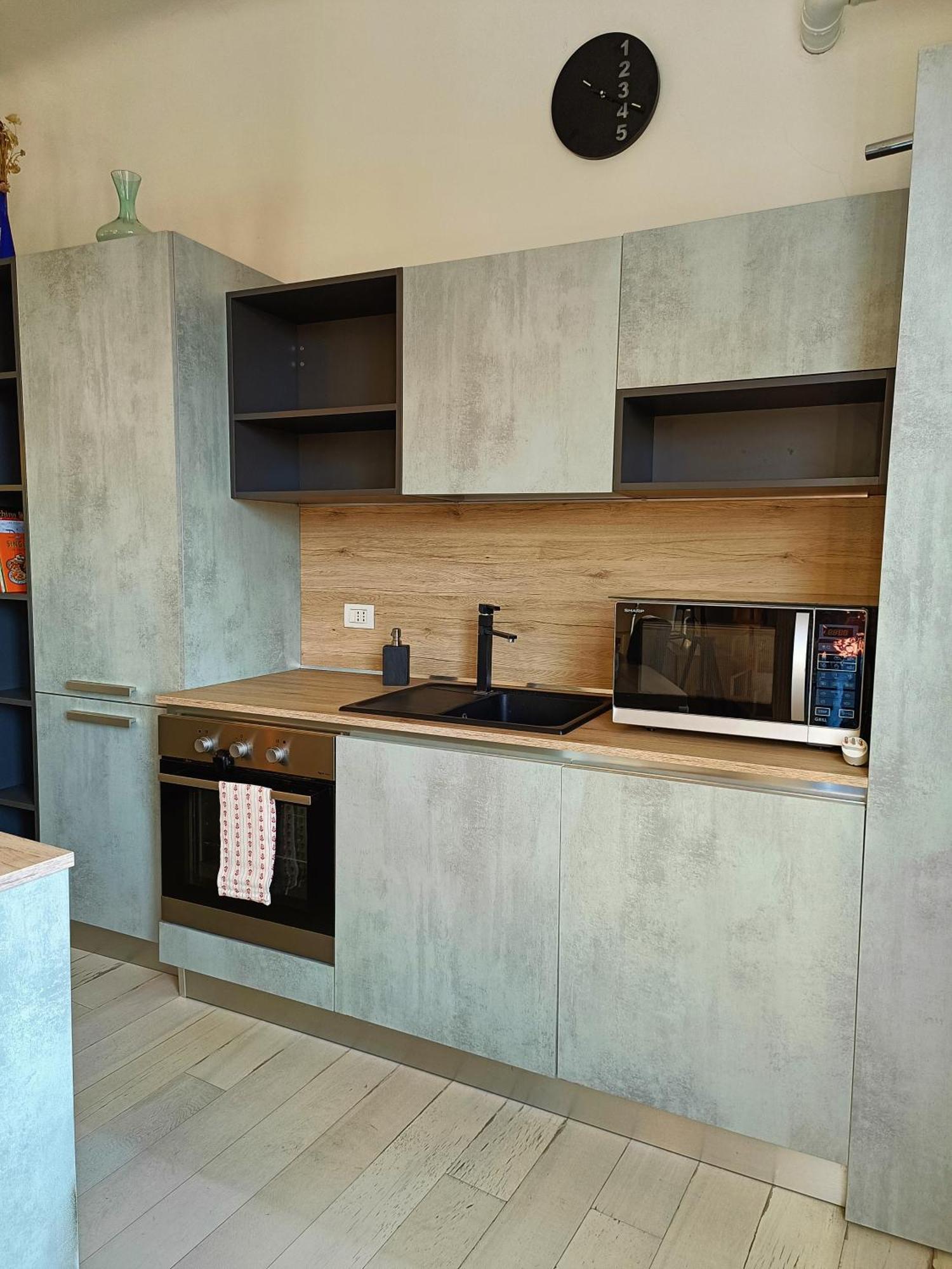 Apartment Yr - Isola Mailand